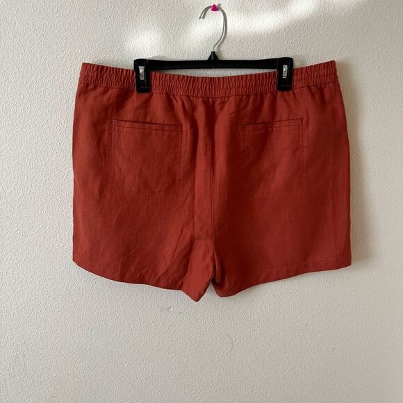 Banana Republic Women Shorts Size XL - Picture 2 of 4